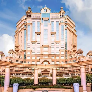 Hotel Swissotel Al Murooj, Dubai