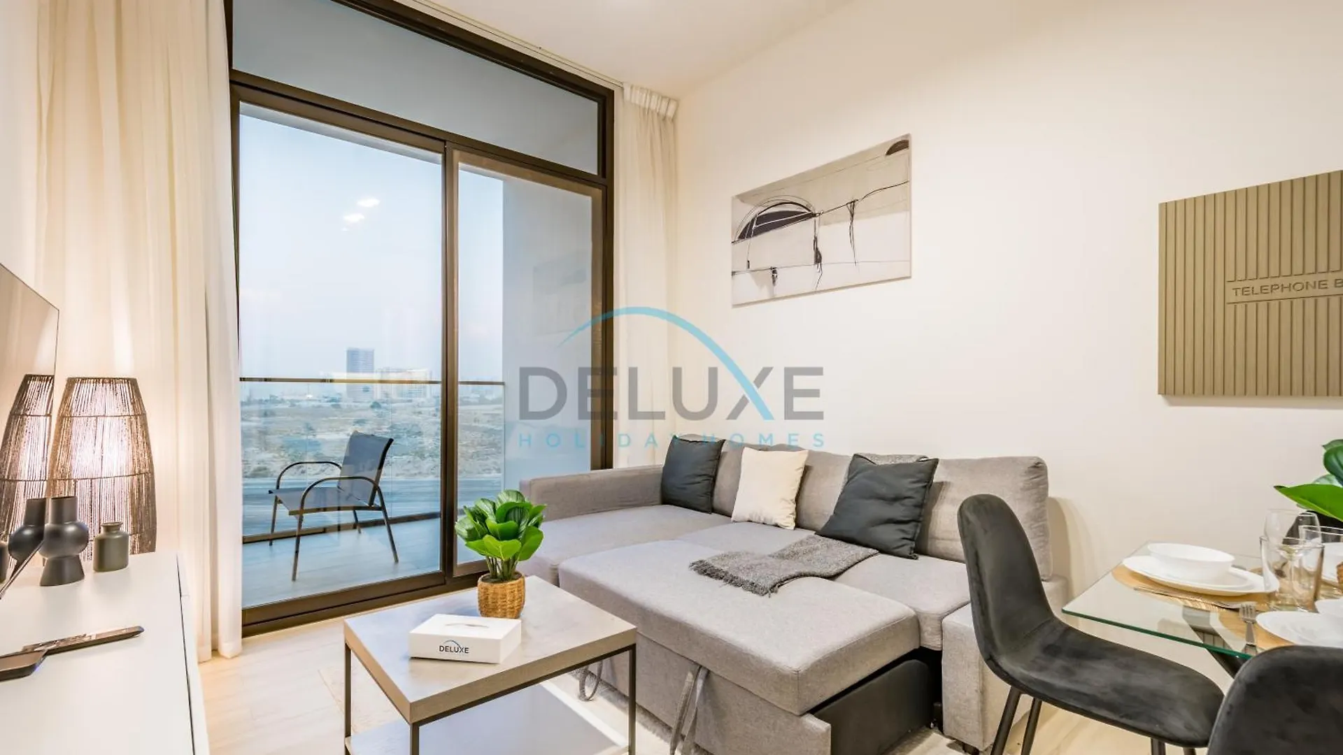 Chic 1Br Apartment In Binghatti Luna By Deluxe Holiday Homes Dubaj